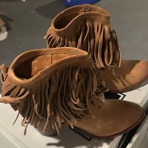 Frye Ilana Fringe Short, sand, size 8.5, never worn